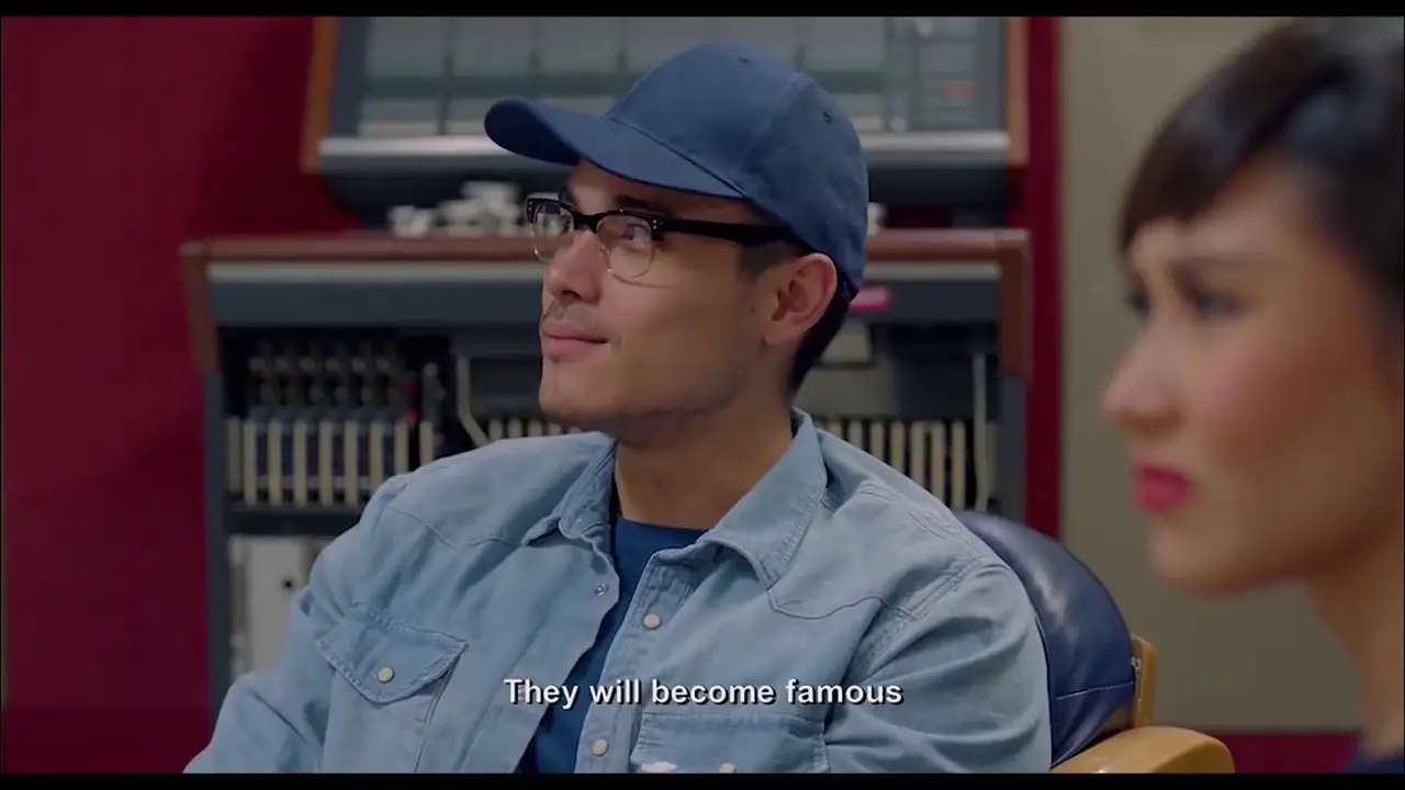 Miss Granny — trailer