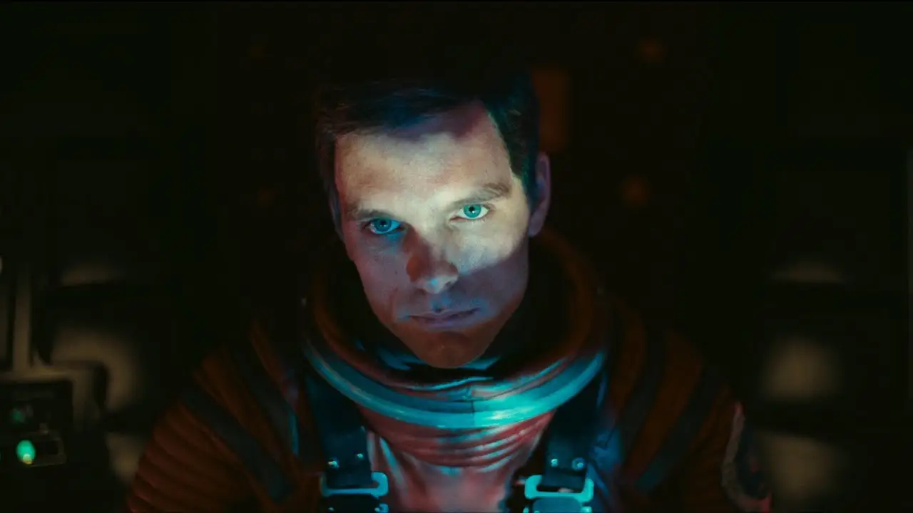 Space — трейлер