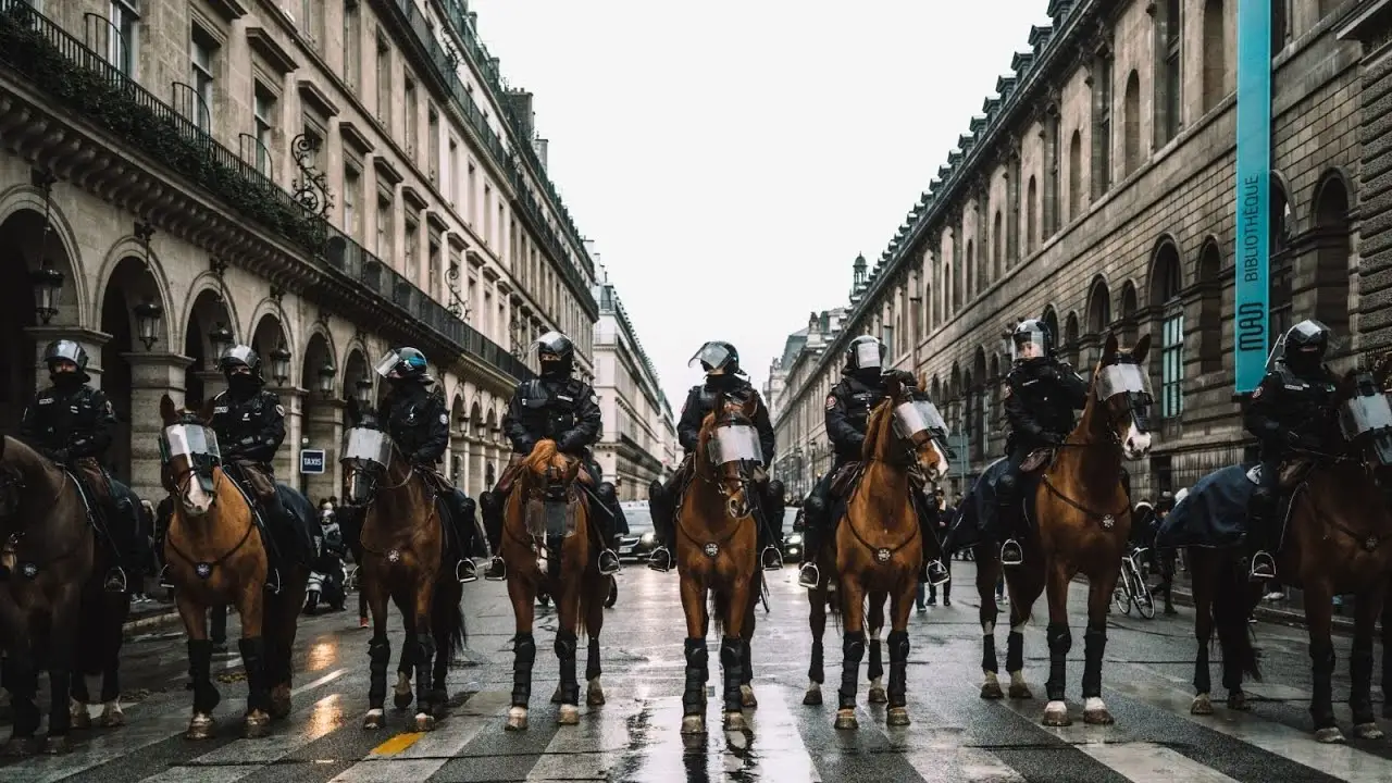 El monopolio de la violencia — tráiler