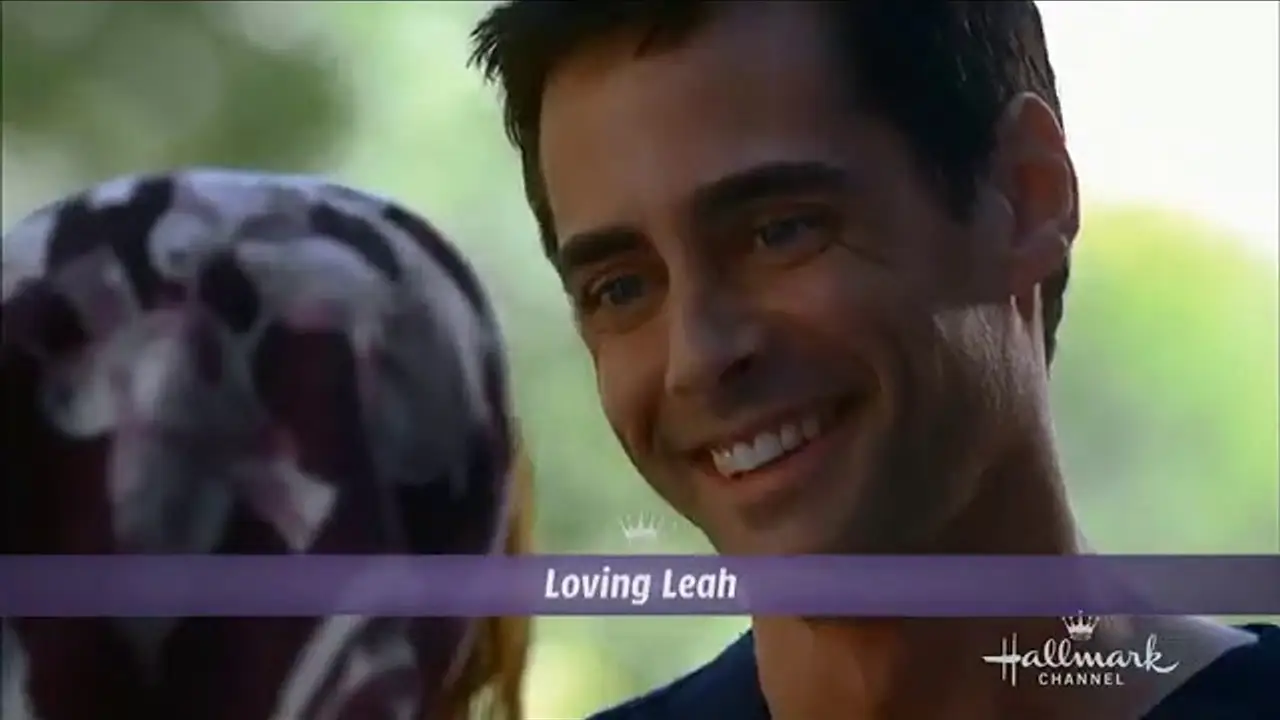 Loving Leah — трейлер