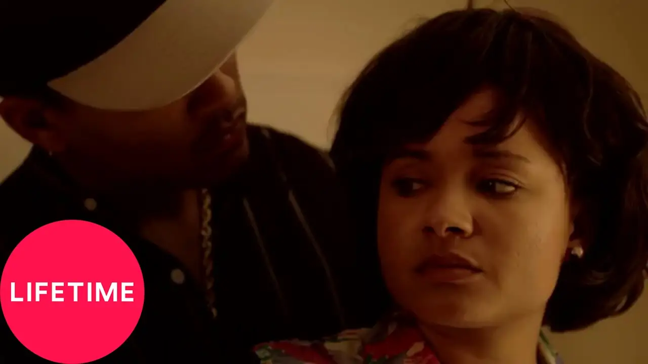 Surviving Compton: Dre, Suge & Michel'le — tráiler