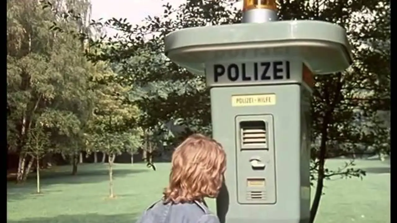 Notarztwagen 7 — trailer