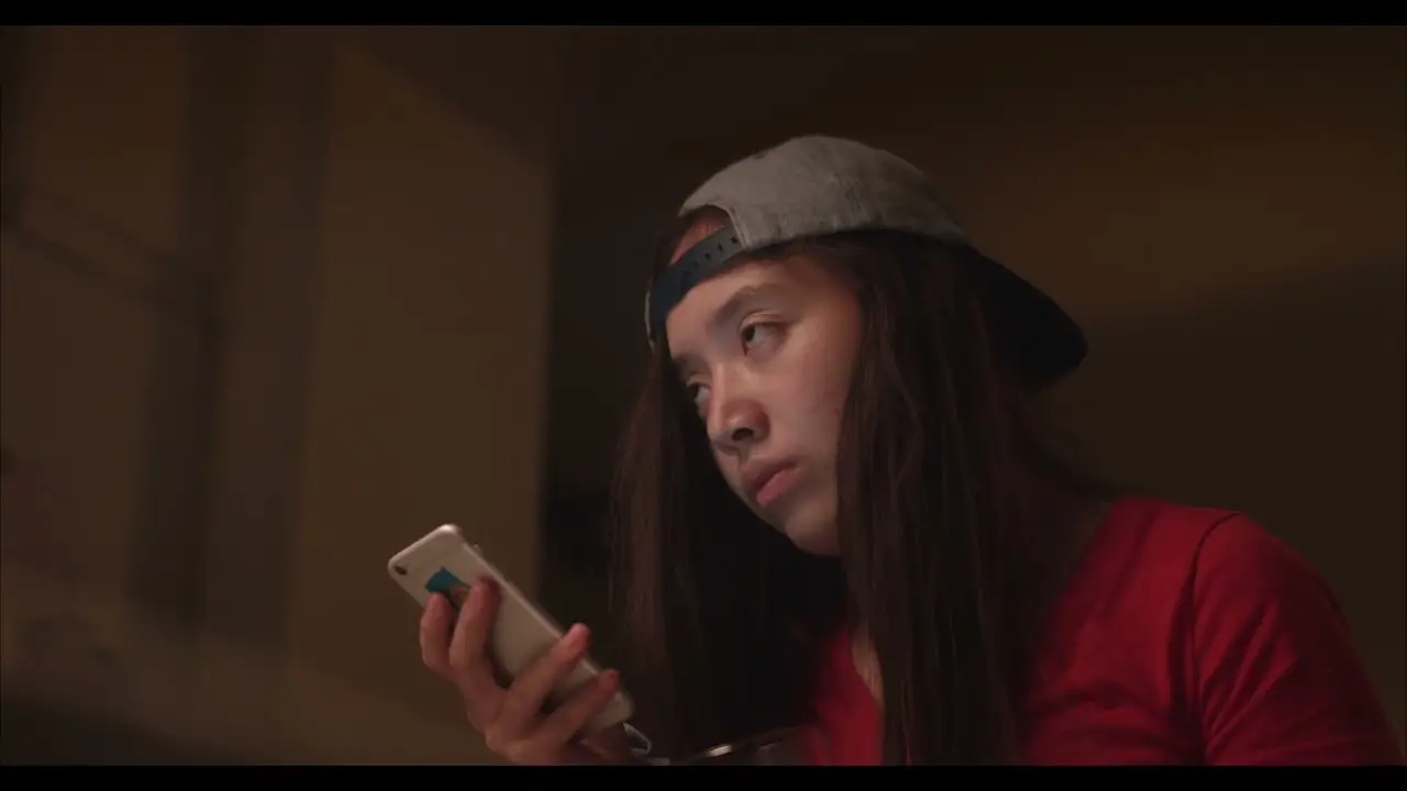 Inbetween Girl — trailer