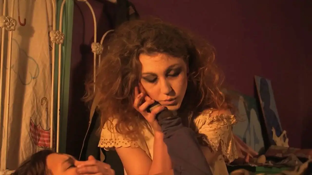 Dead Girls — tráiler