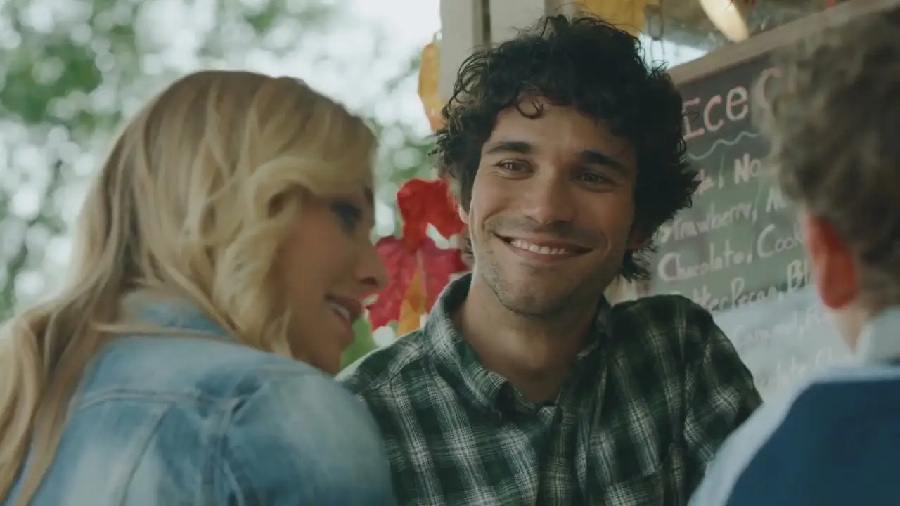 Finding Love in Mountain View — trailer
