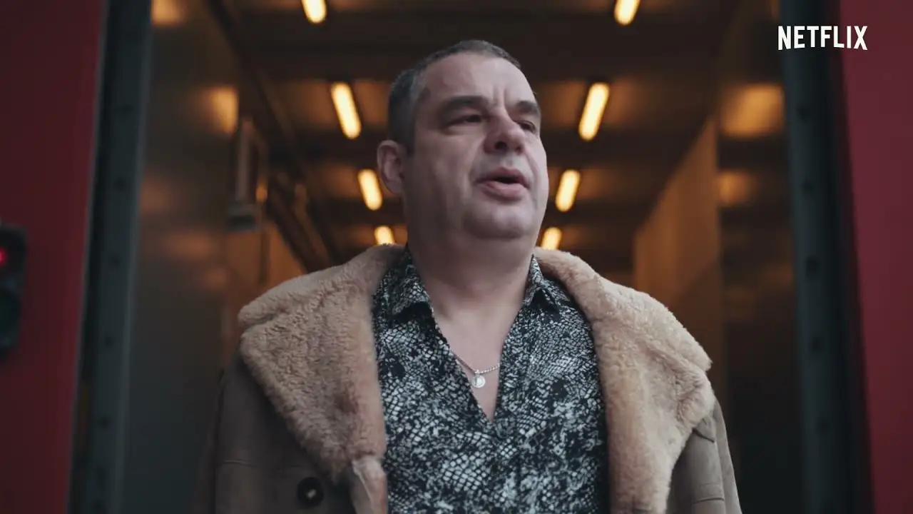 Undercover — trailer