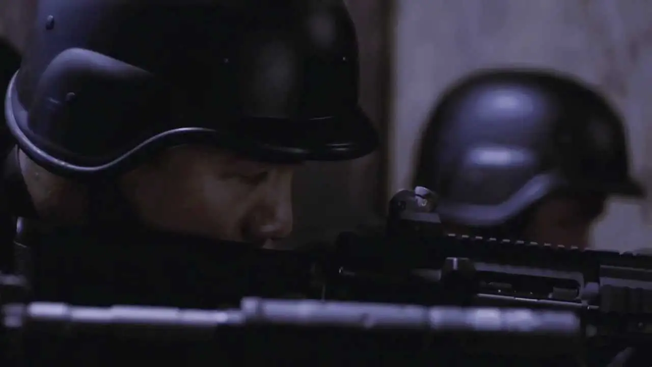 Raid — trailer