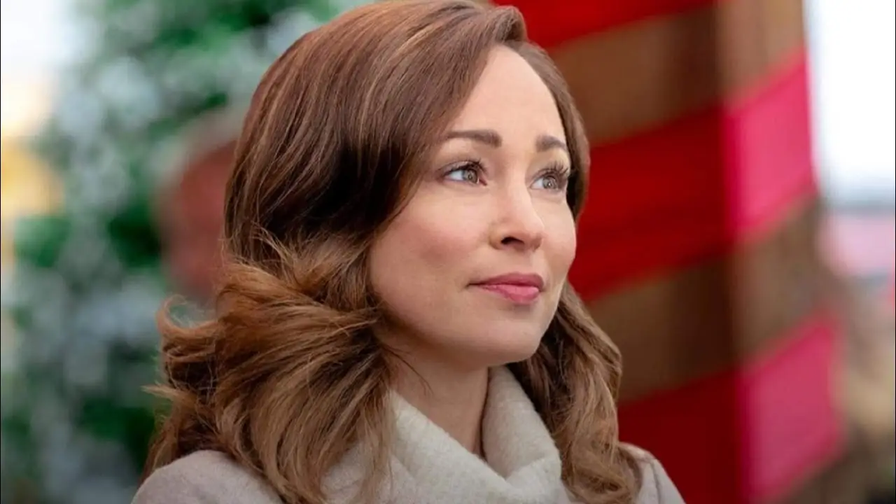 A Glenbrooke Christmas — trailer