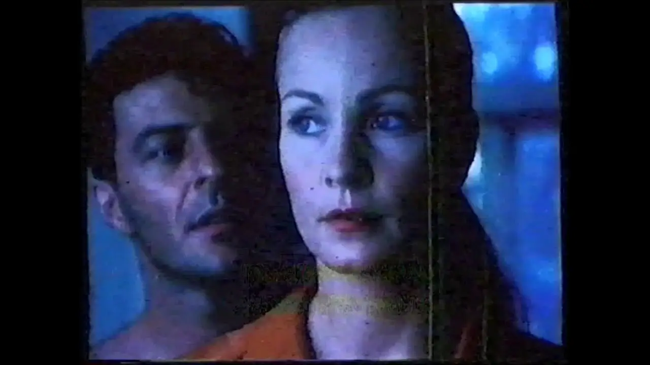 Una mujer indecente — tráiler