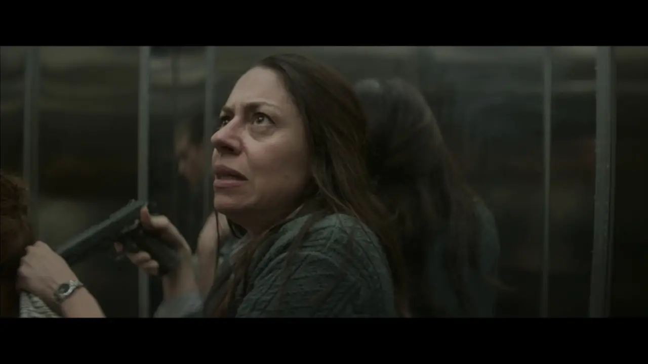 Un monstruo de mil cabezas — tráiler