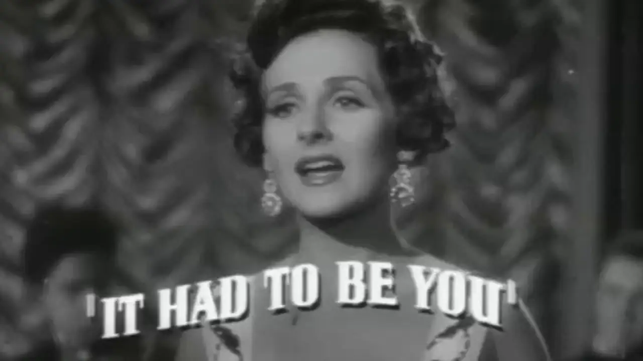 Show Business — tráiler