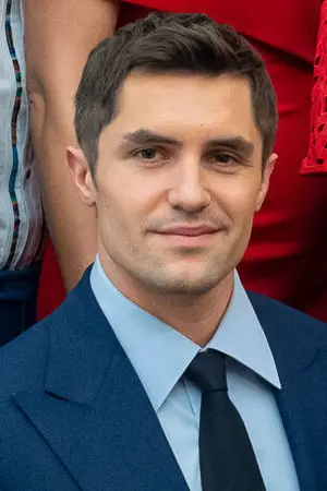 Phil Dunster