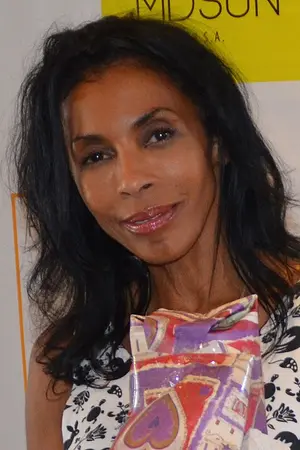 Khandi Alexander
