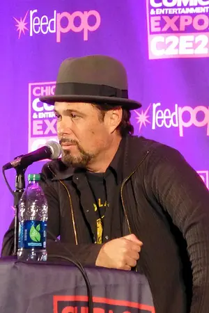 Carlos Bernard