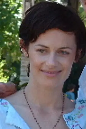 Сара Кларк