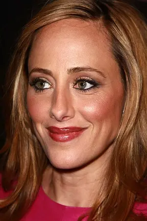Kim Raver