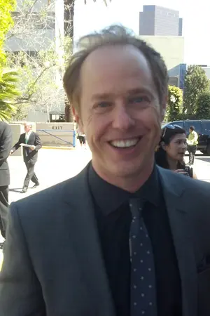 Raphael Sbarge