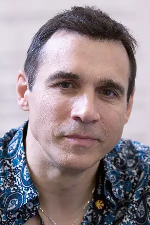 Эдриан Пол