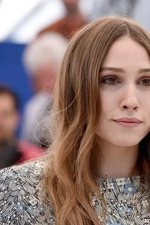Sarah Sutherland