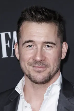 Barry Sloane