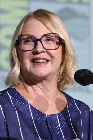 Carolyn Lawrence
