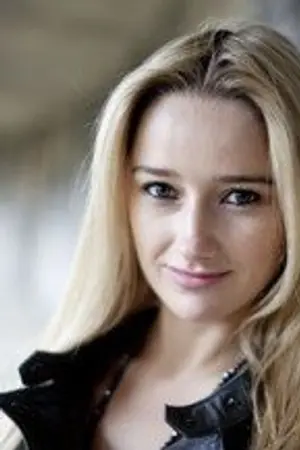 Amy Shiels