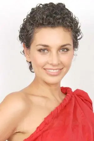 Лиза Рэй