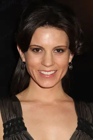 Leah Cairns