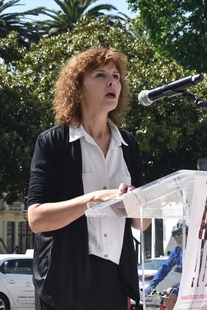 Isabel Naveira