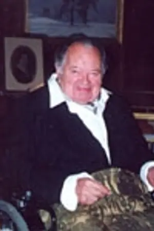 Leon Askin