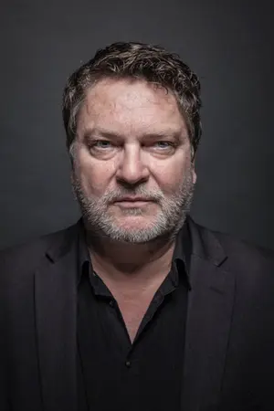 Tom Van Bauwel