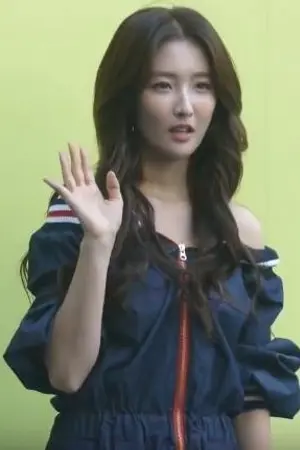 Son Ji-hyun