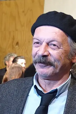 Ведат Эринсин