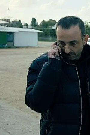 Avi Salama