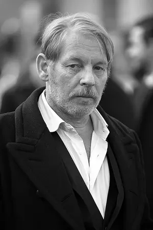 Бен Беккер