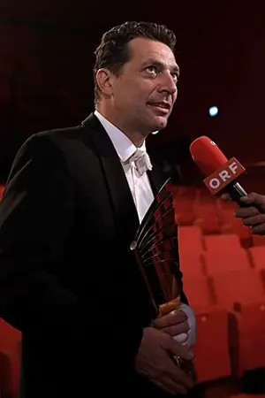 Gregor Bloéb