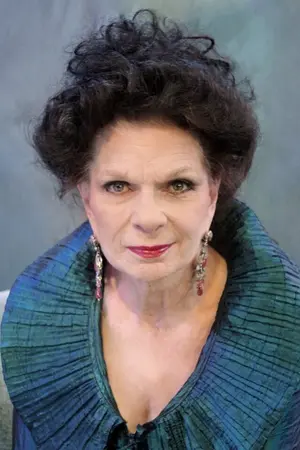 Ronnie Claire Edwards
