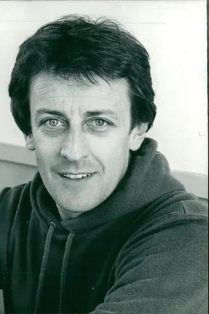 Lewis Fiander
