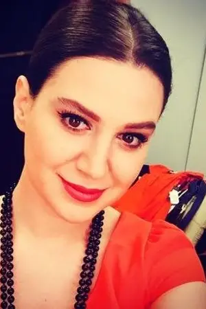Hande Katipoğlu