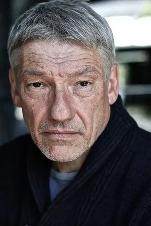 Simon Armstrong