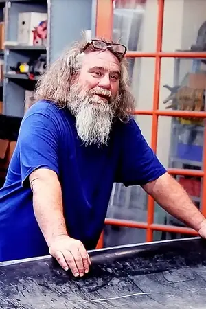 Michael "Caveman" Pyle