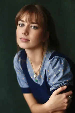 Zoe Brough