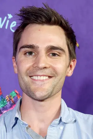 Nick Uhas