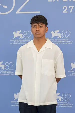 Francis Eddú Llumiquinga