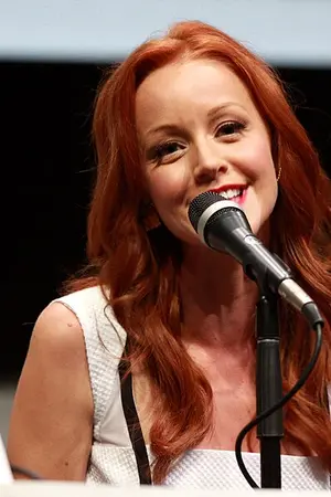 Lindy Booth