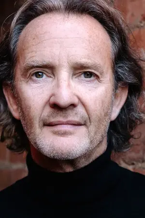 Anton Lesser
