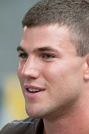 Austin Stowell