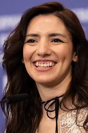 Лила Авилес