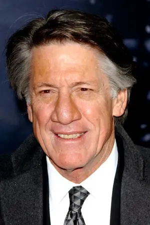 Stephen Macht