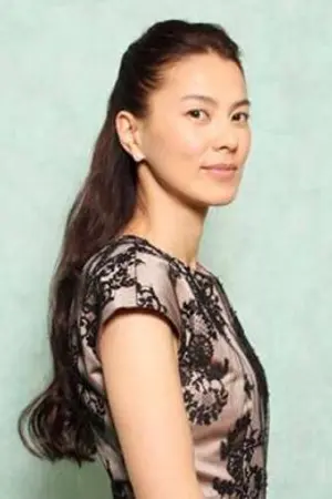 Esumi Makiko